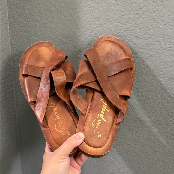 Free People Delmar slide crossover sandals size 39 (8.5) - Picture 2 of 4